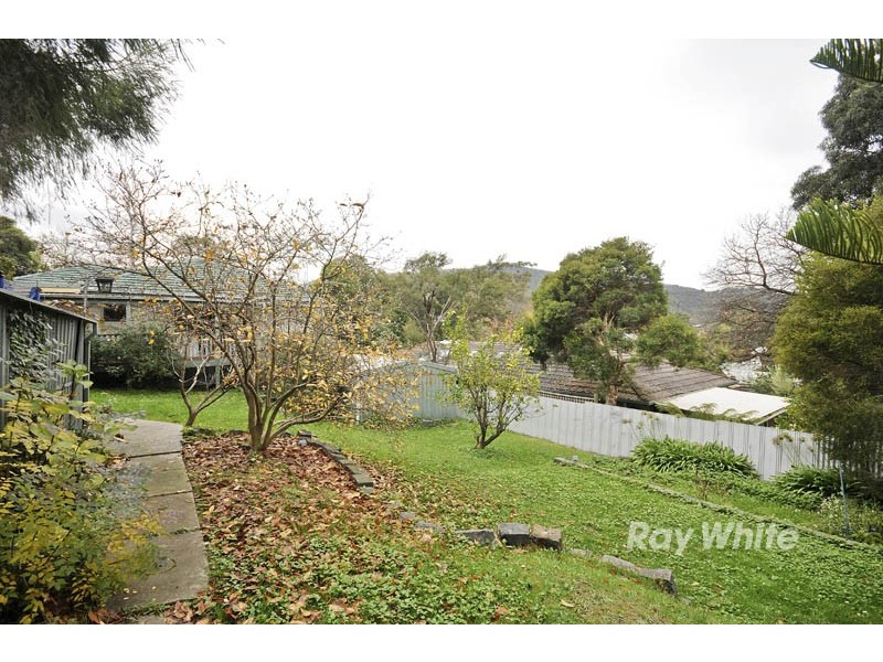 13 Chaundy Street, Ferntree Gully VIC 3156