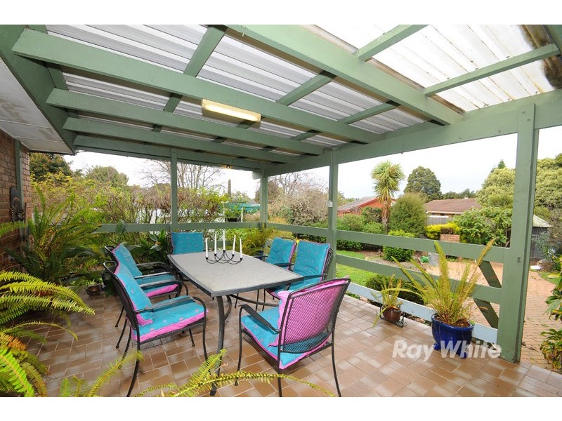 8 Hassett Court, Wantirna South VIC 3152