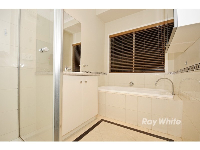 73 Somes Street, Wantirna South VIC 3152