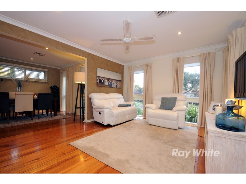 9 Nigel Court, Scoresby VIC 3179