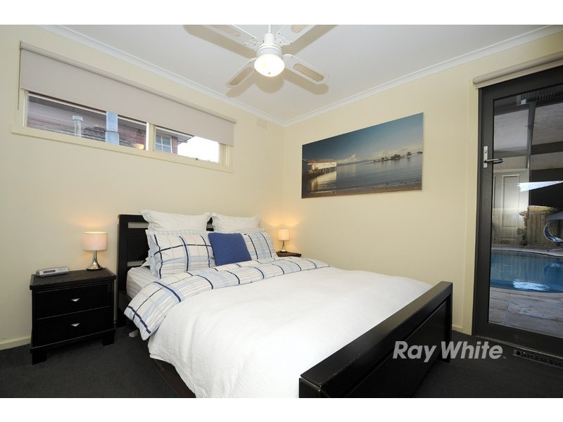 9 Nigel Court, Scoresby VIC 3179