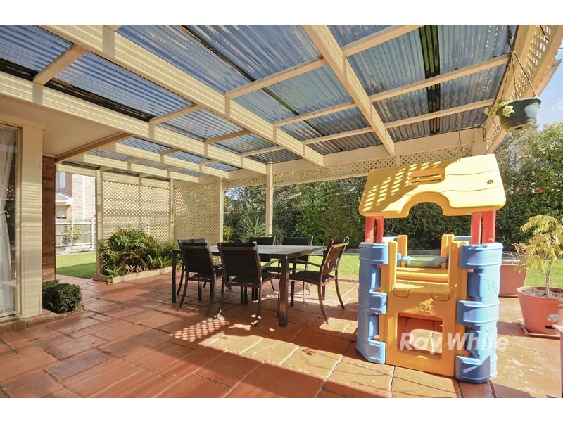 61 Mendora Crescent, Wantirna South VIC 3152