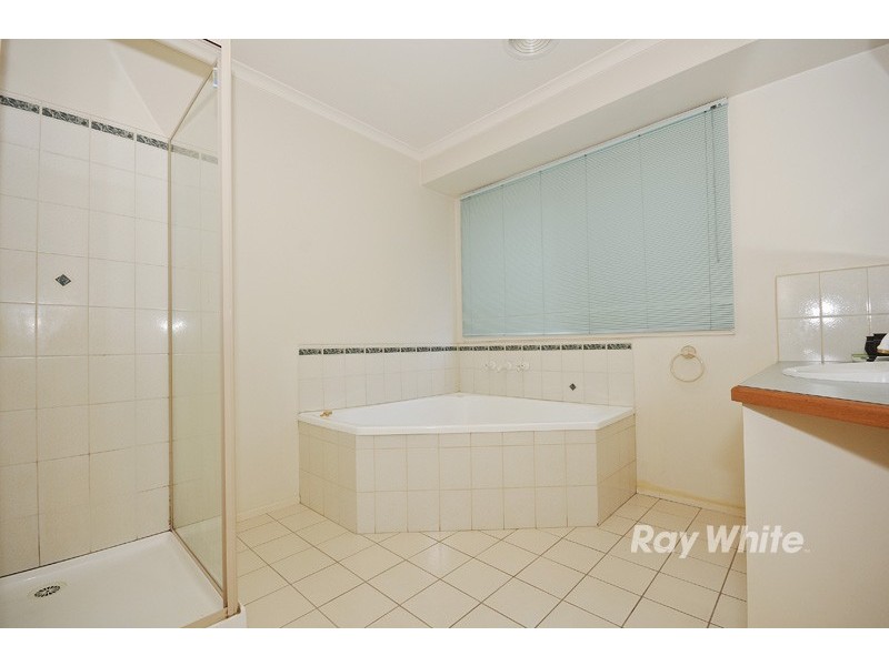 61 Mendora Crescent, Wantirna South VIC 3152