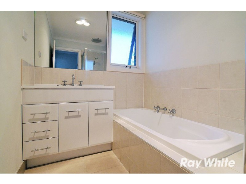 1 Tatiana Street, Wantirna South VIC 3152