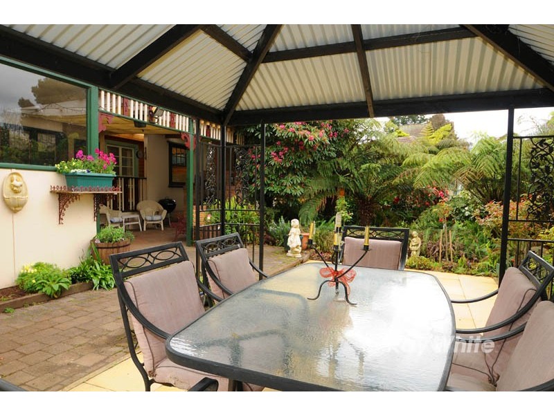 7a Ambrose Street, Emerald VIC 3782