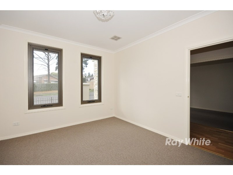 2/2 Somerset Street, Wantirna South VIC 3152