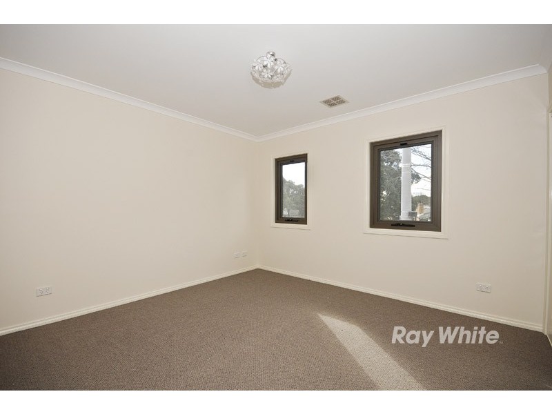 2/2 Somerset Street, Wantirna South VIC 3152