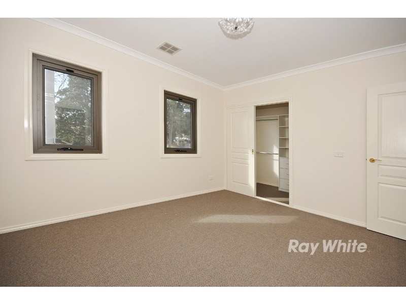 2/2 Somerset Street, Wantirna South VIC 3152
