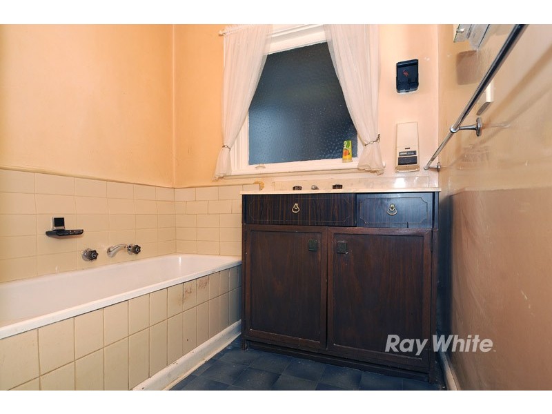 18 Somerset Street, Wantirna South VIC 3152