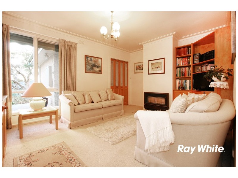 22 Rickards Avenue, Knoxfield VIC 3180