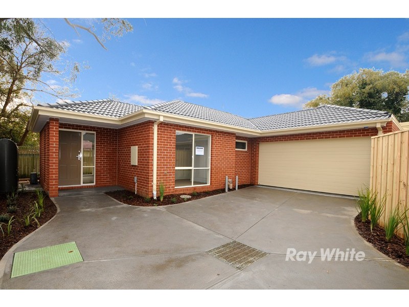 2/53 Kanooka Road, Wantirna South VIC 3152