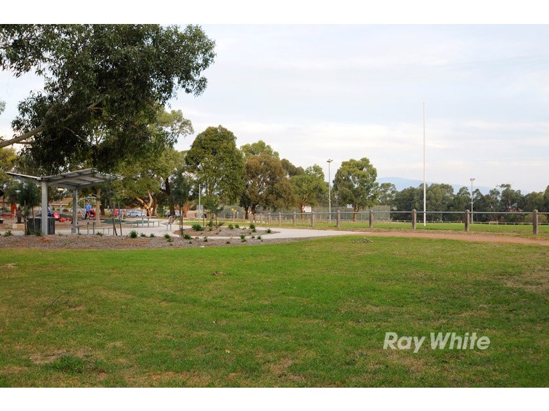 4/37 – 41 Glen Park Road, Bayswater VIC 3153