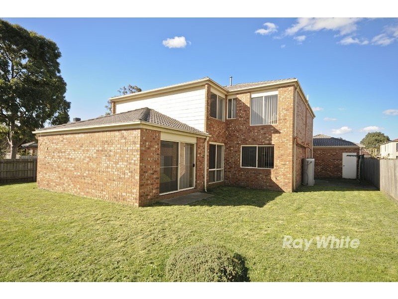 10 Meridian Parade, Wantirna South VIC 3152