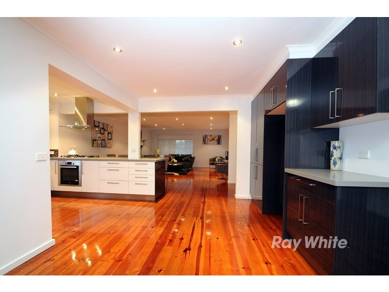 5 Melanie Close, Wantirna South VIC 3152