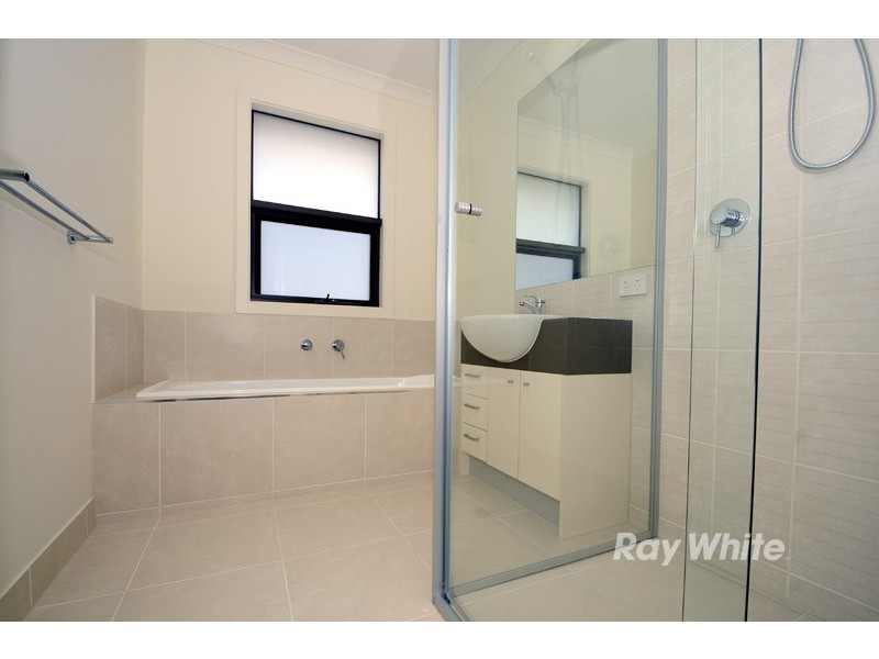 2/92 Coleman Road, Wantirna South VIC 3152