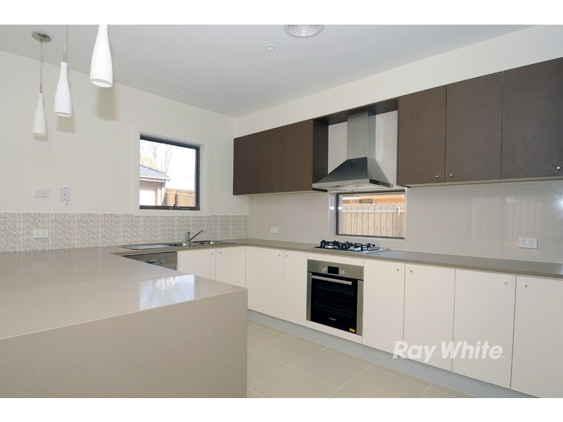 2/92 Coleman Road, Wantirna South VIC 3152