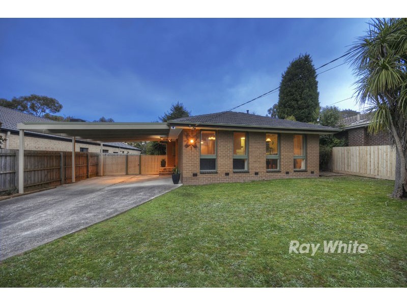 12 Suffern Avenue, Bayswater VIC 3153
