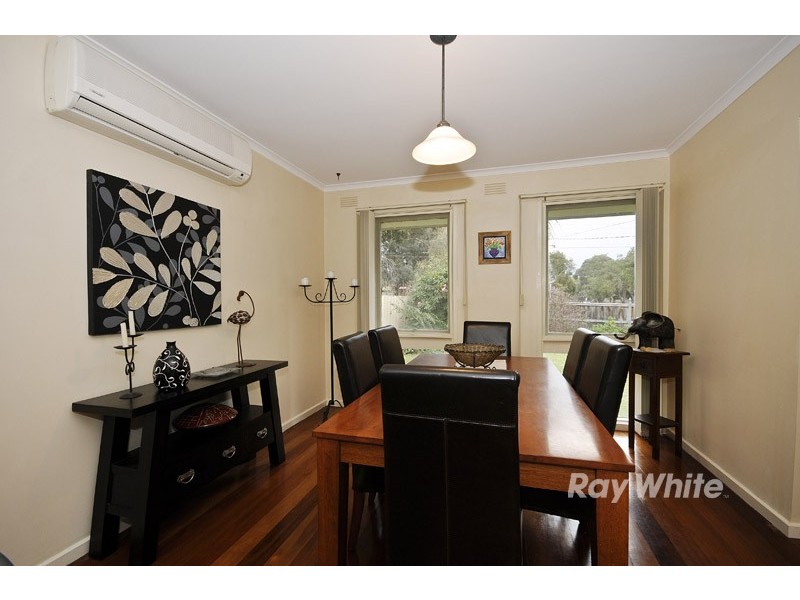 12 Suffern Avenue, Bayswater VIC 3153