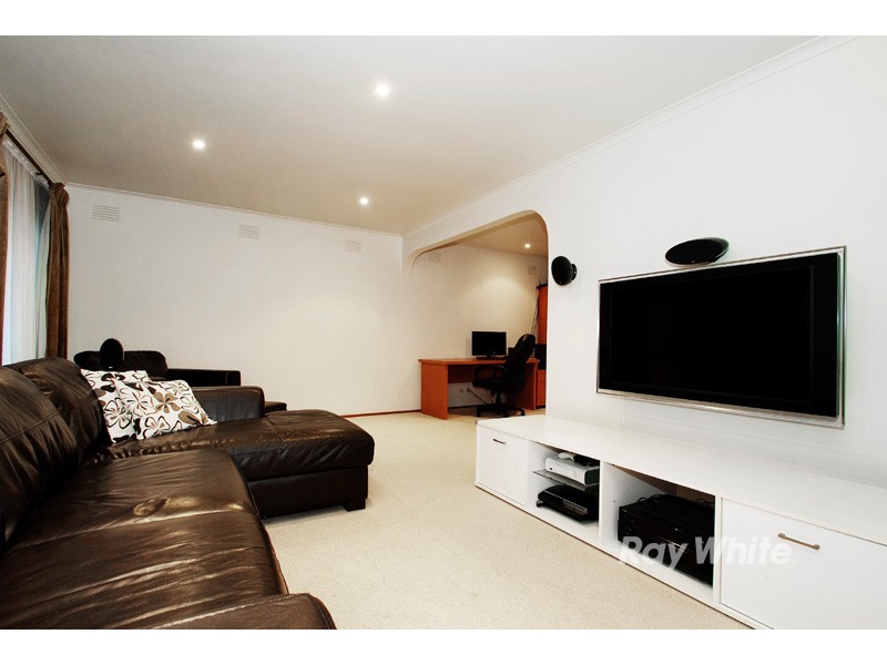 14 Birchfield Crescent, Wantirna VIC 3152