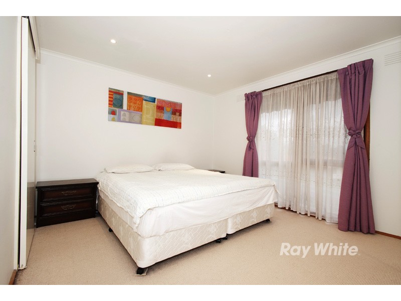 14 Birchfield Crescent, Wantirna VIC 3152