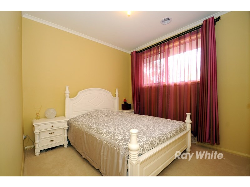 1/21 Ross Street, Ferntree Gully VIC 3156