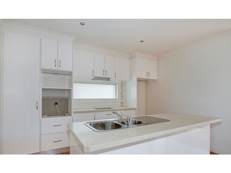 4/3 Pine Crescent, Boronia VIC 3155