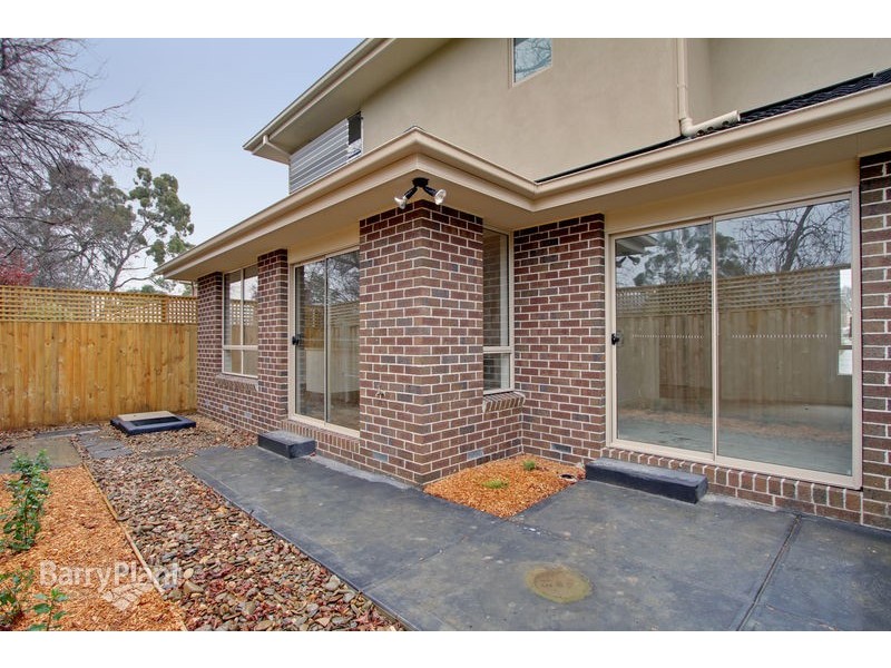 4/3 Pine Crescent, Boronia VIC 3155