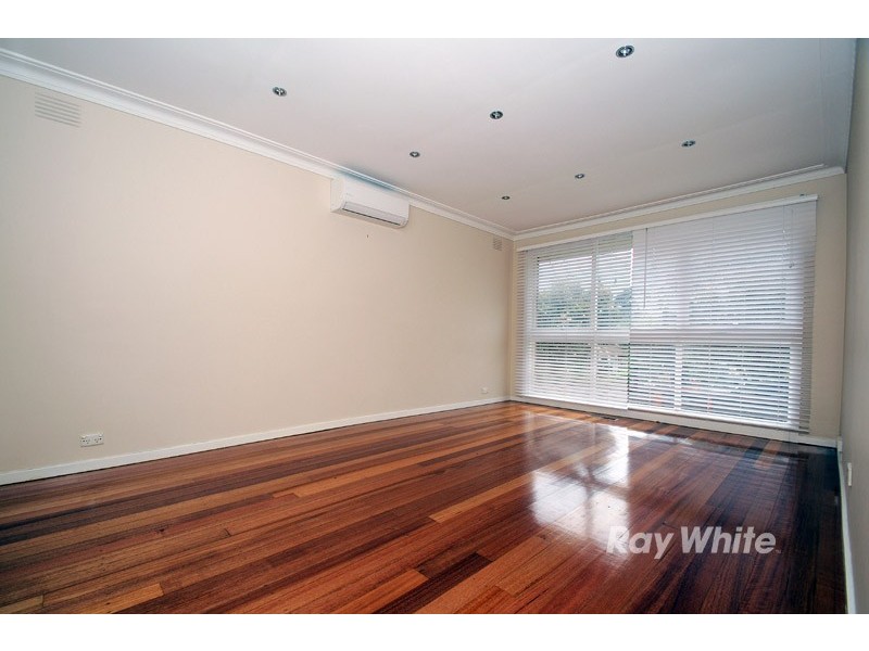 1/19 Lance Road, Bayswater VIC 3153