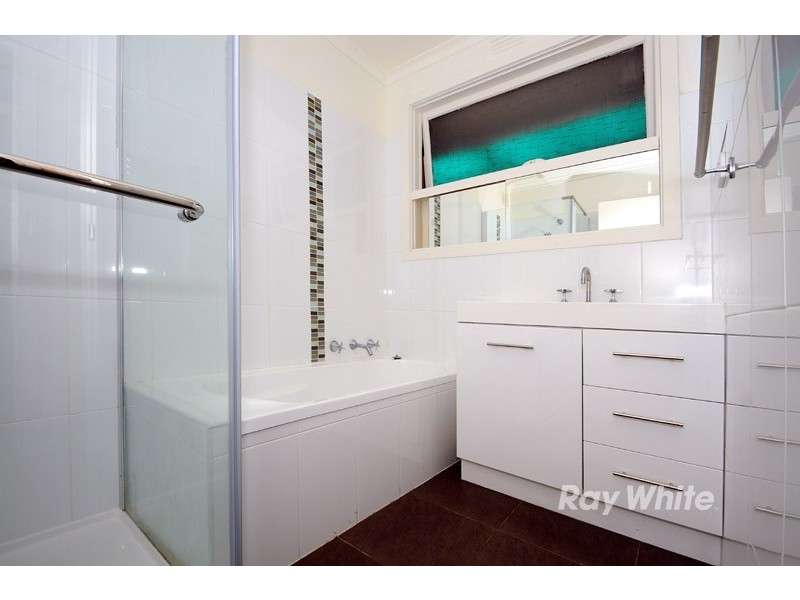 1/19 Lance Road, Bayswater VIC 3153