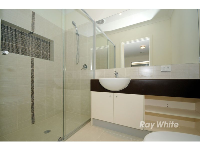 2/92 Coleman Road, Wantirna South VIC 3152