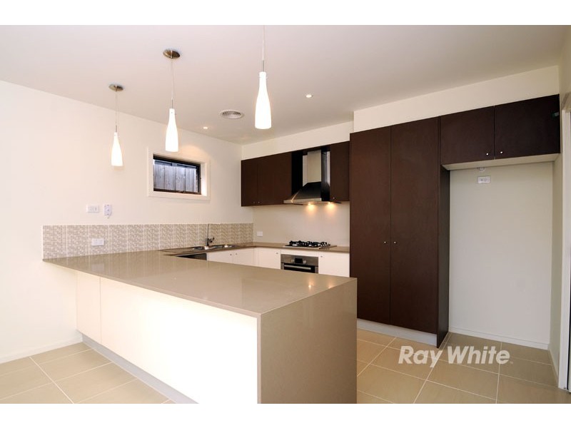 2/92 Coleman Road, Wantirna South VIC 3152