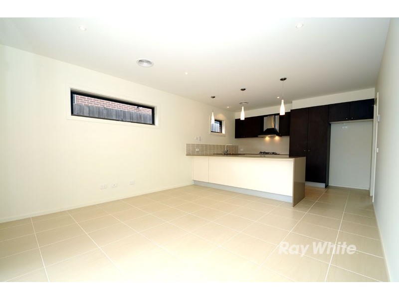 2/92 Coleman Road, Wantirna South VIC 3152