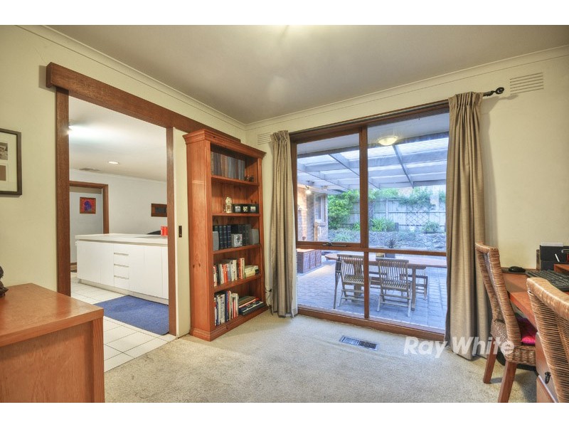 28 Merryn Grove, Wantirna South VIC 3152