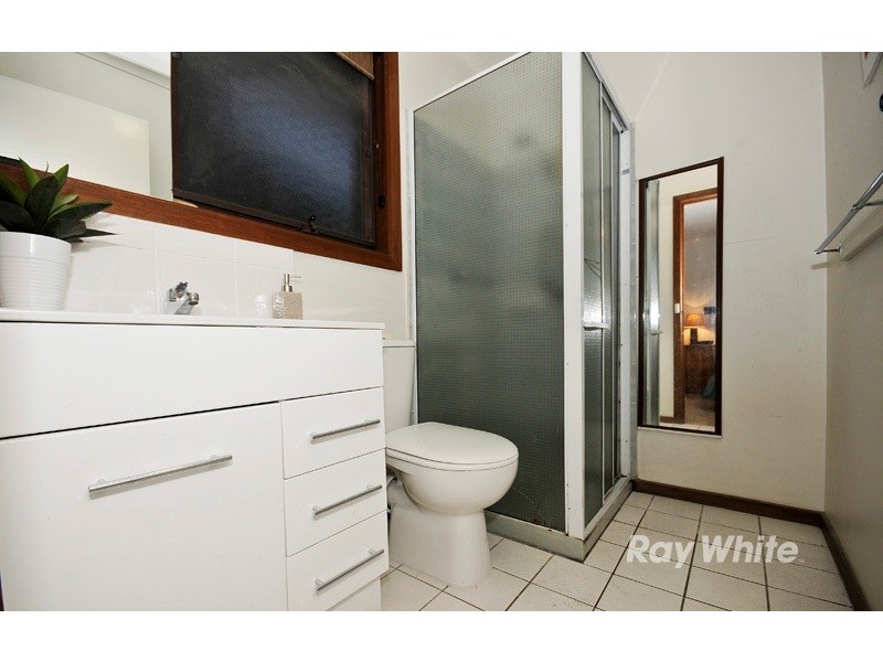 28 Merryn Grove, Wantirna South VIC 3152