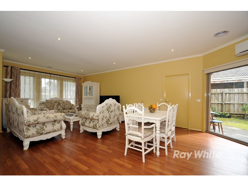 1/21 Ross Street, Ferntree Gully VIC 3156