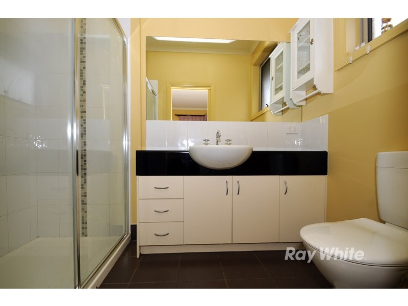 1/21 Ross Street, Ferntree Gully VIC 3156