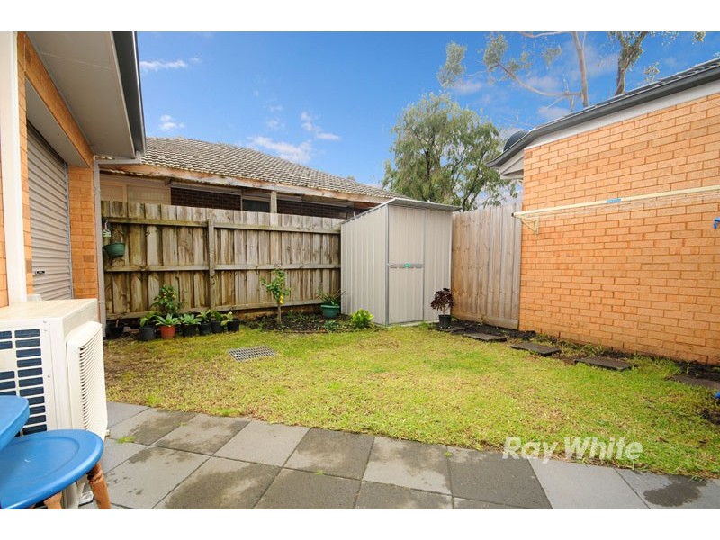 1/21 Ross Street, Ferntree Gully VIC 3156