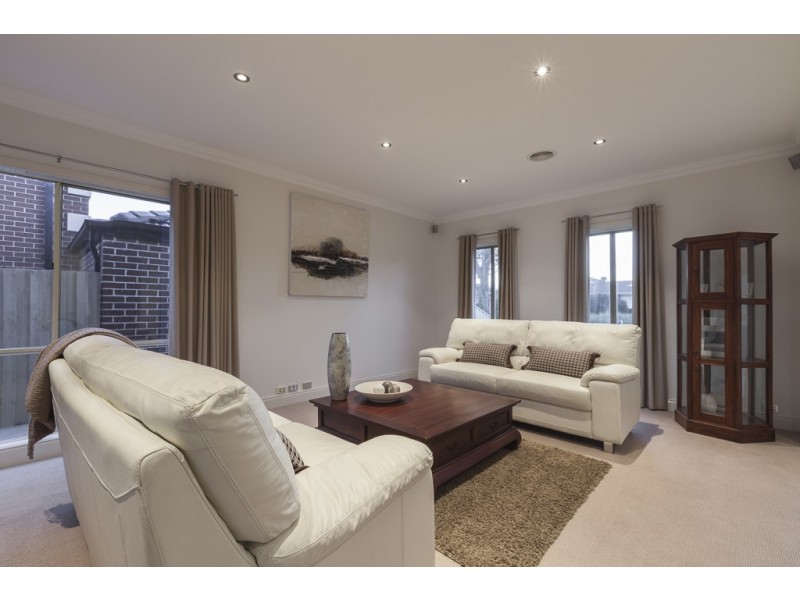 60 Michele Drive, Scoresby VIC 3179