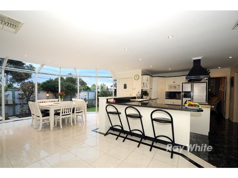 96 Stud Road, Wantirna VIC 3152