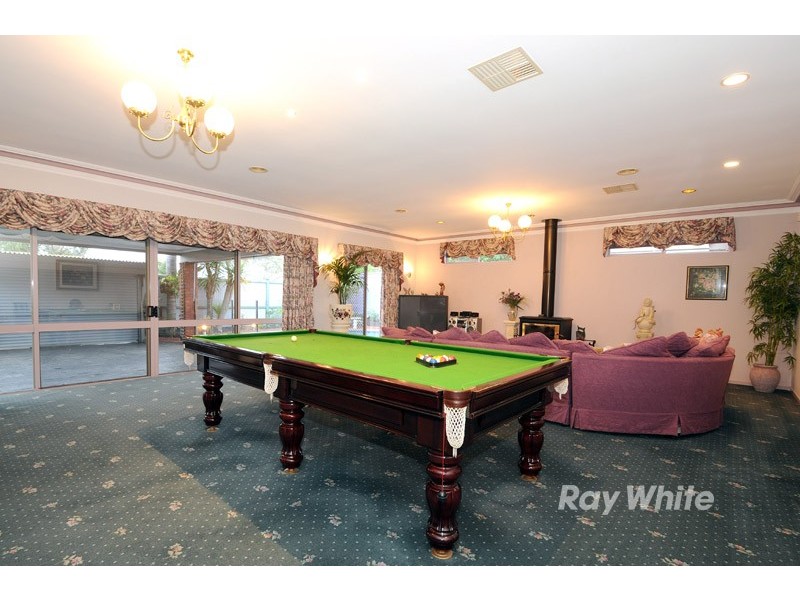 96 Stud Road, Wantirna VIC 3152