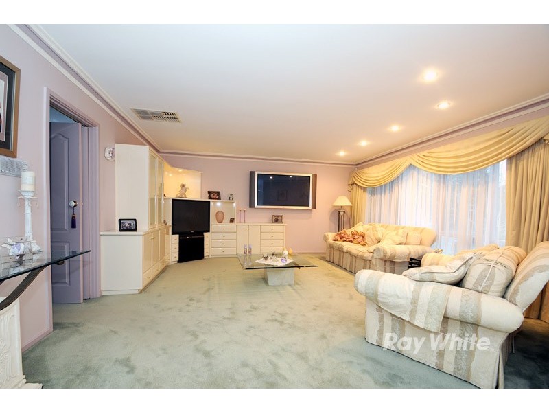 96 Stud Road, Wantirna VIC 3152