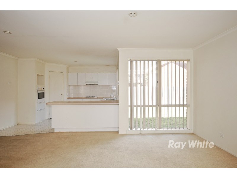 10 Meridian Parade, Wantirna South VIC 3152