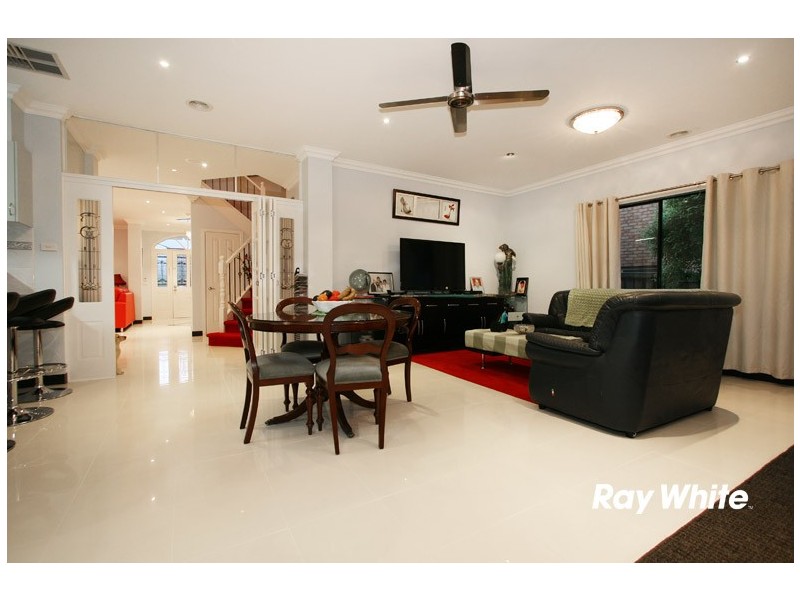 3 Noel Court, Wantirna South VIC 3152