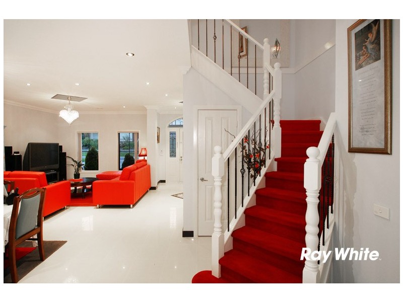 3 Noel Court, Wantirna South VIC 3152