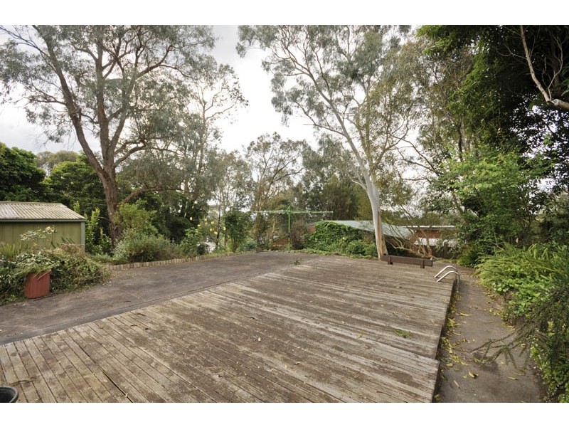 34 Pine Crescent, Ringwood North VIC 3134