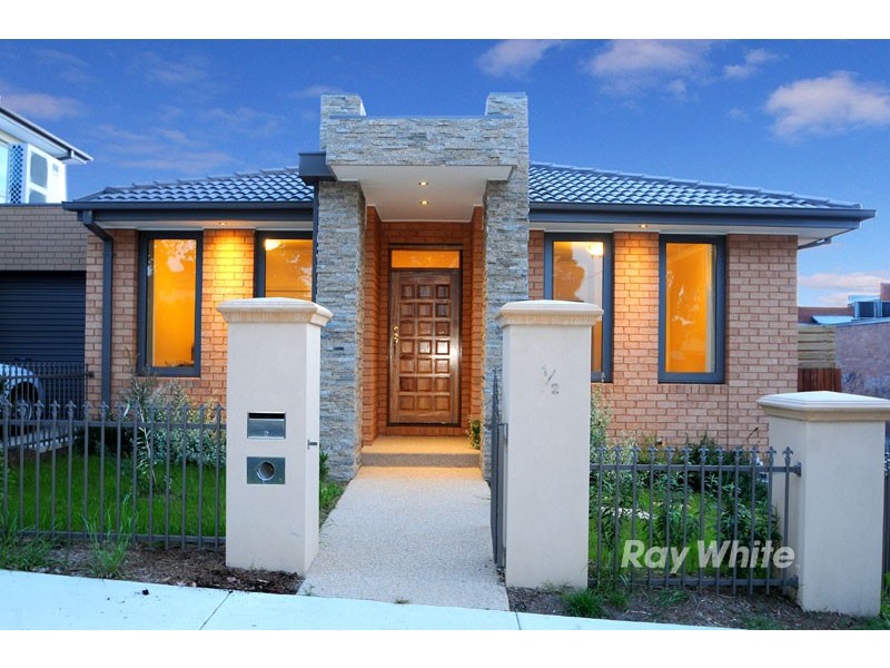1/2 Somerset Street, Wantirna South VIC 3152