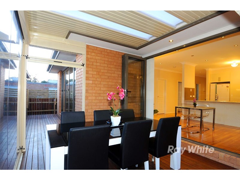 1/2 Somerset Street, Wantirna South VIC 3152