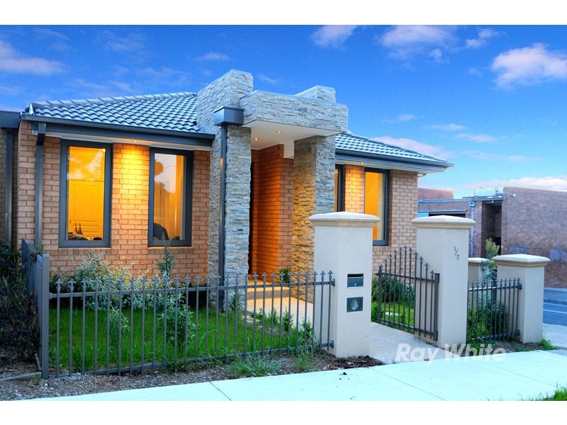 1/2 Somerset Street, Wantirna South VIC 3152