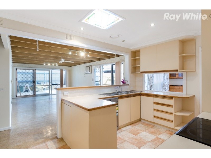 1/22 Rickards Avenue, Knoxfield VIC 3180