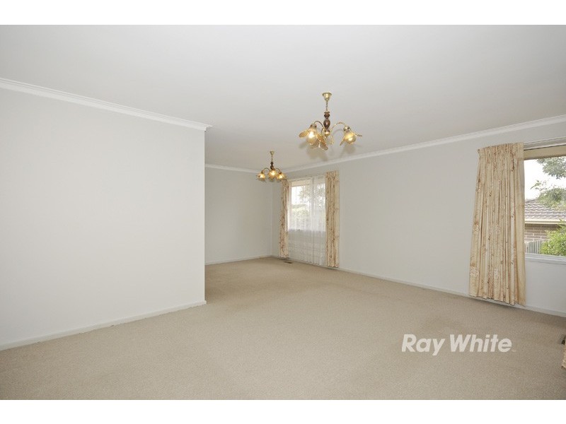 9 Hadlow Drive, Wantirna VIC 3152